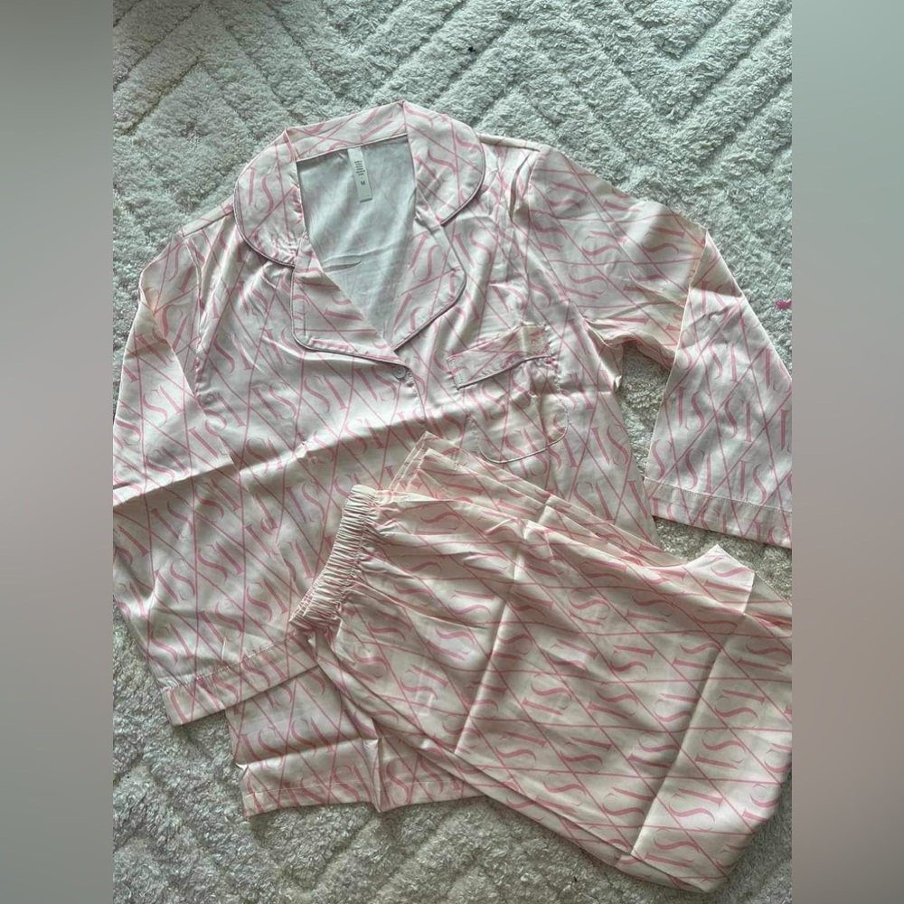 High quality sleepwear set